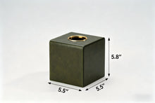 Load image into Gallery viewer, Premium Faux Leather Tissue Box Cover Square Tissue Holder Modern Luxury Style Home Decor for Home & Office